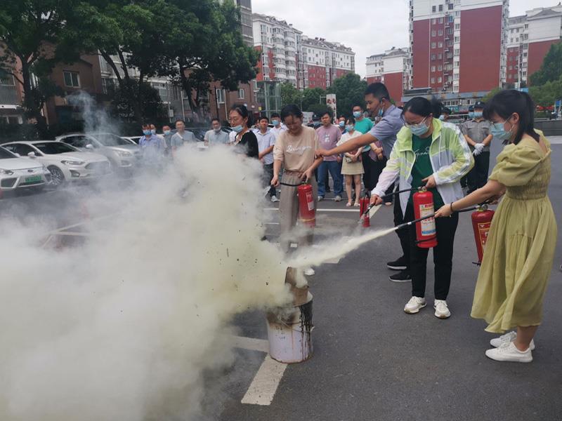 F:\集团信息宣传\集团网站\集团信息报汇总表\消防安全2.jpg
